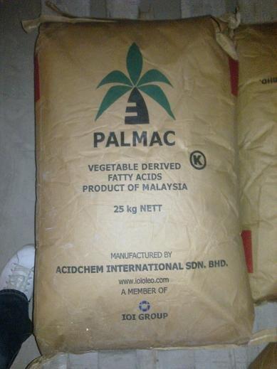 月桂酸（椰樹）